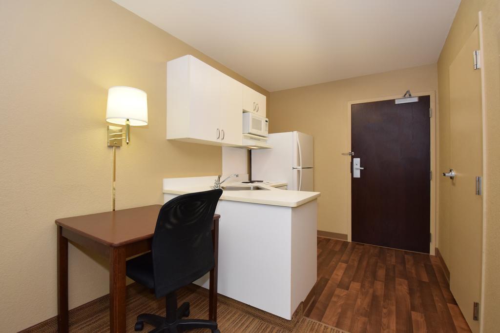 Suburban Studios Minneapolis Bloomington Eksteriør bilde